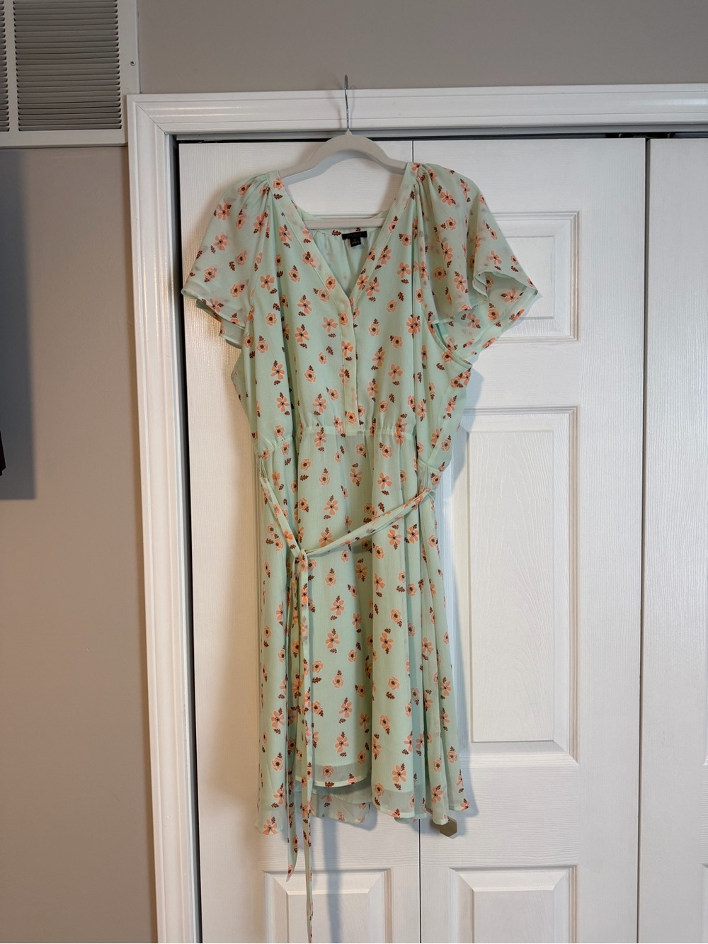 Ann Taylor Floral Dress